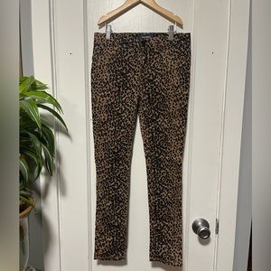 Leopard Old Navy Rockstar Jeggings.